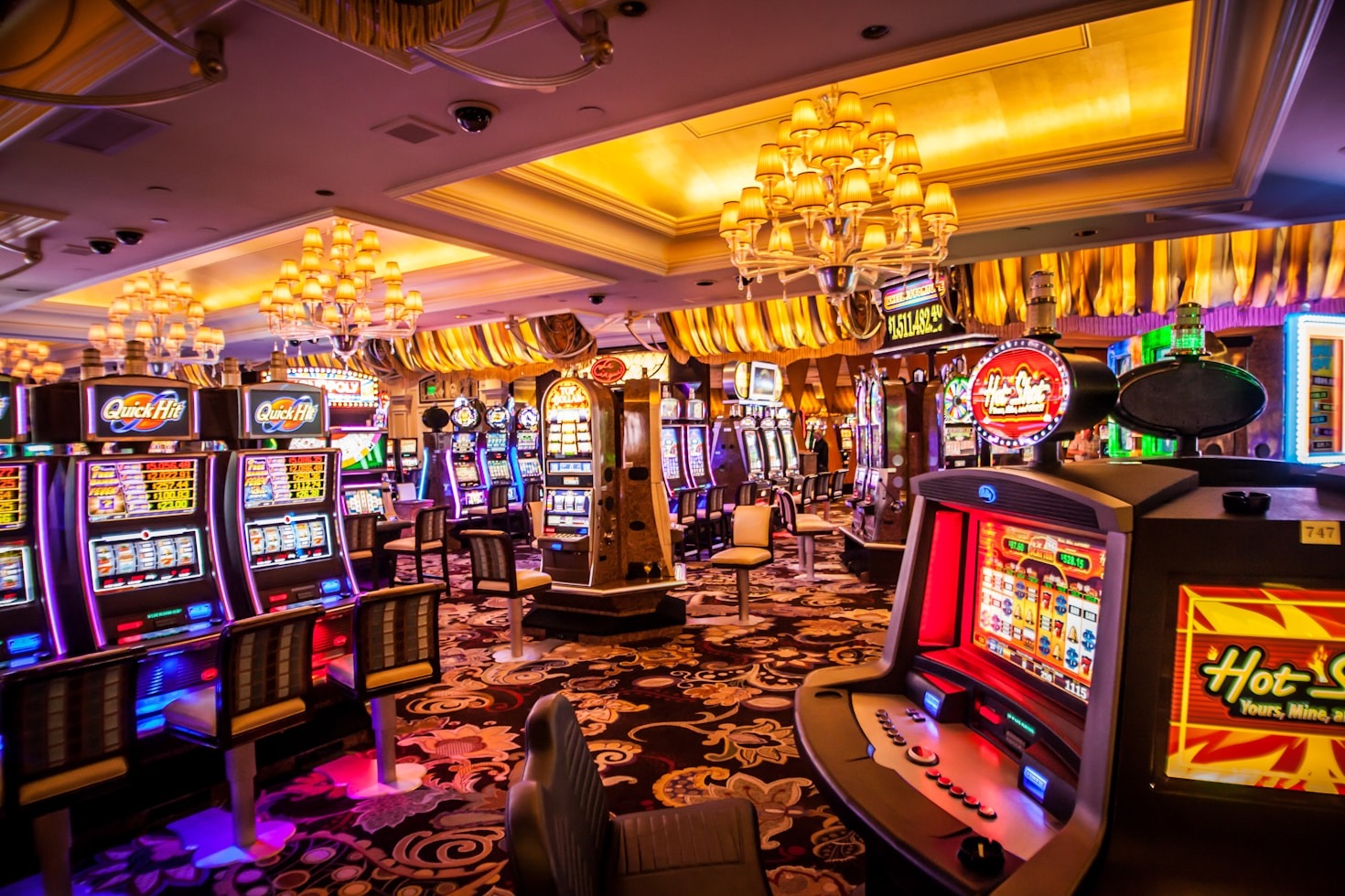 Tips Sukses Bermain Poker Online di ViagPlay